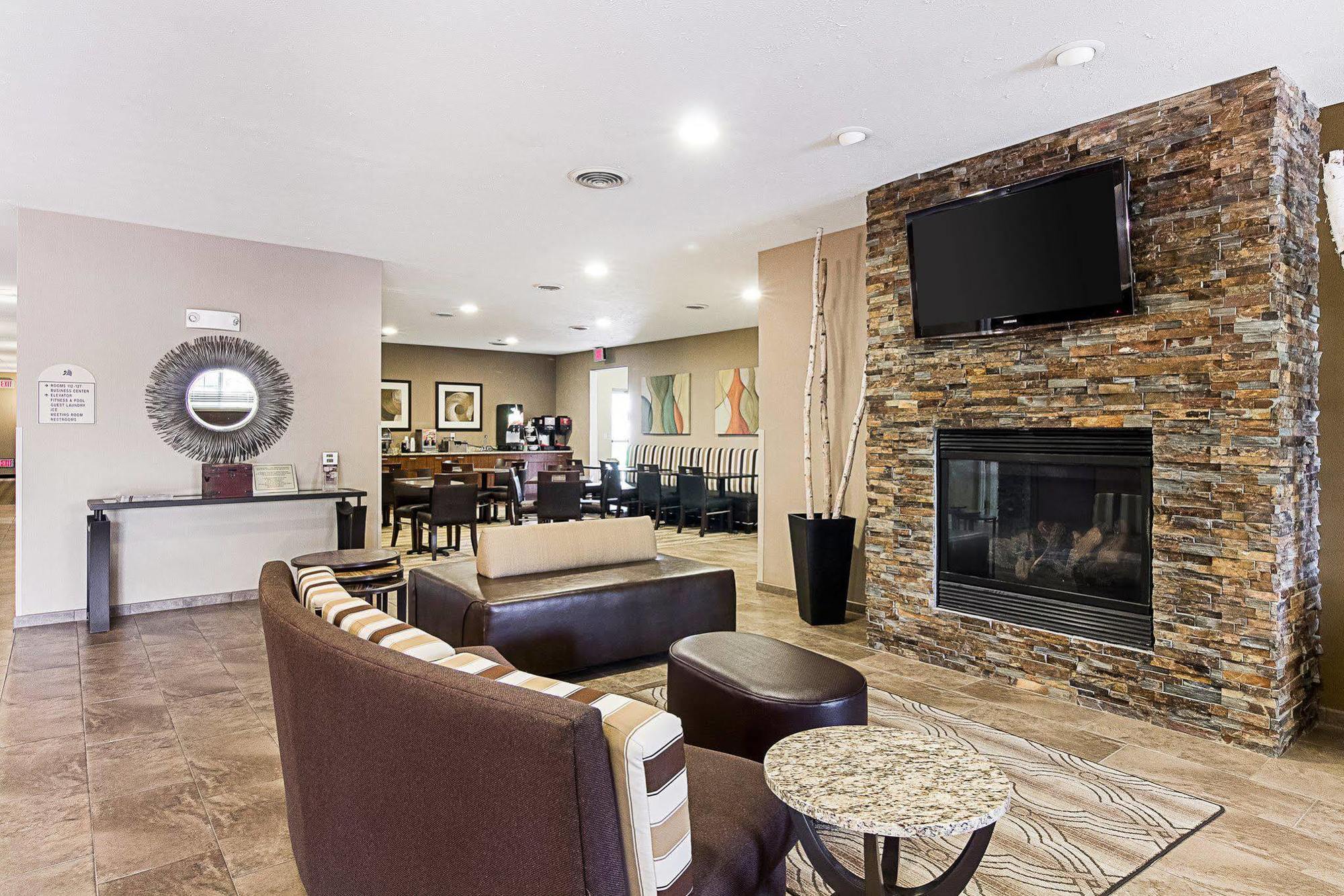Mainstay Suites Fargo - I-94 Medical Center Eksteriør bilde